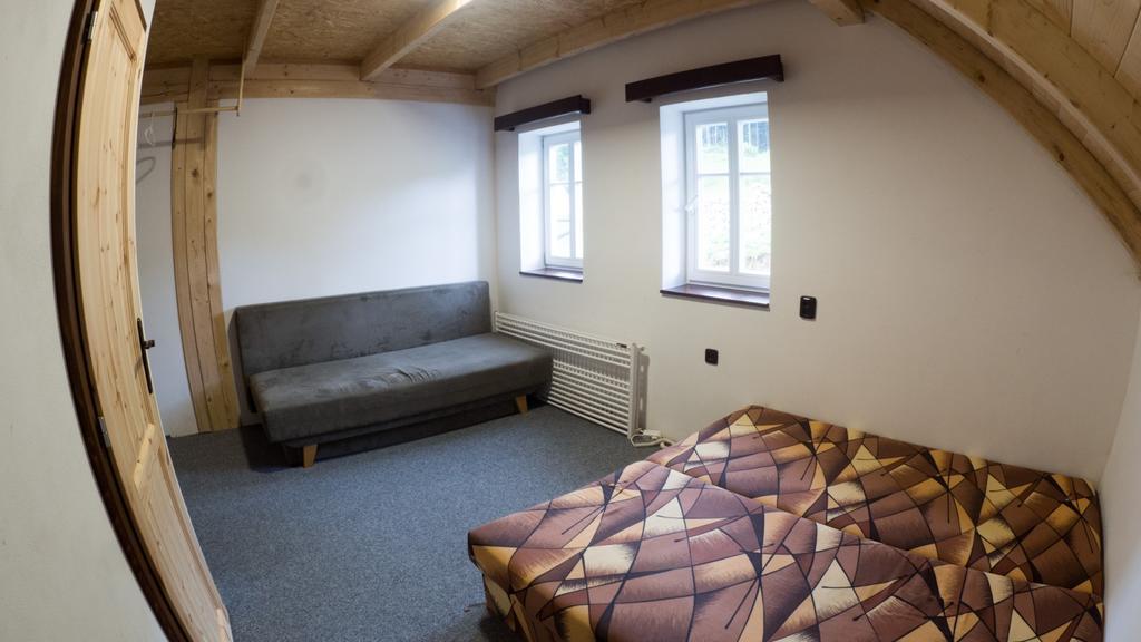 Hospudka Na Perlicku - Prdek Hotel Paseky nad Jizerou Buitenkant foto