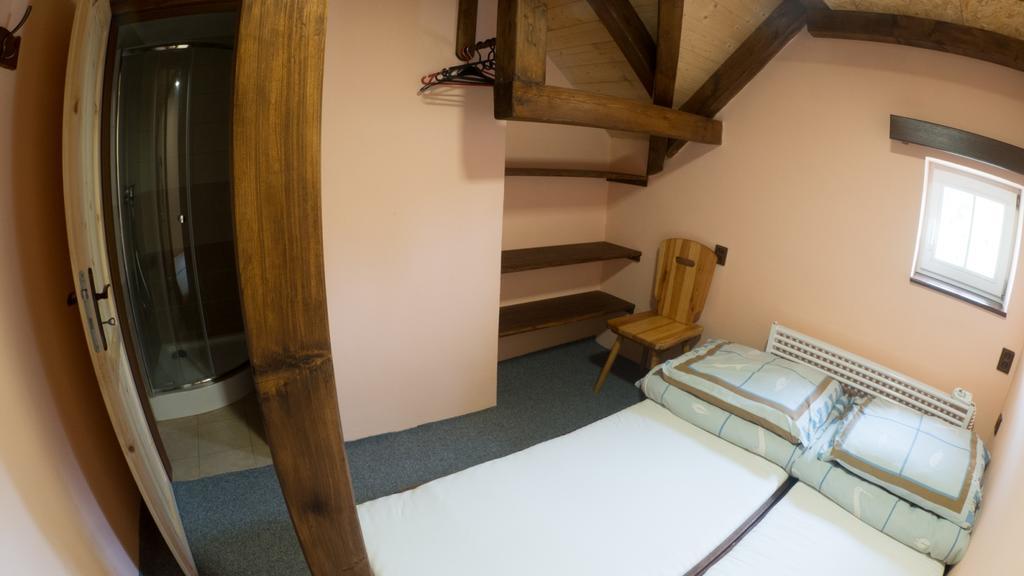 Hospudka Na Perlicku - Prdek Hotel Paseky nad Jizerou Buitenkant foto