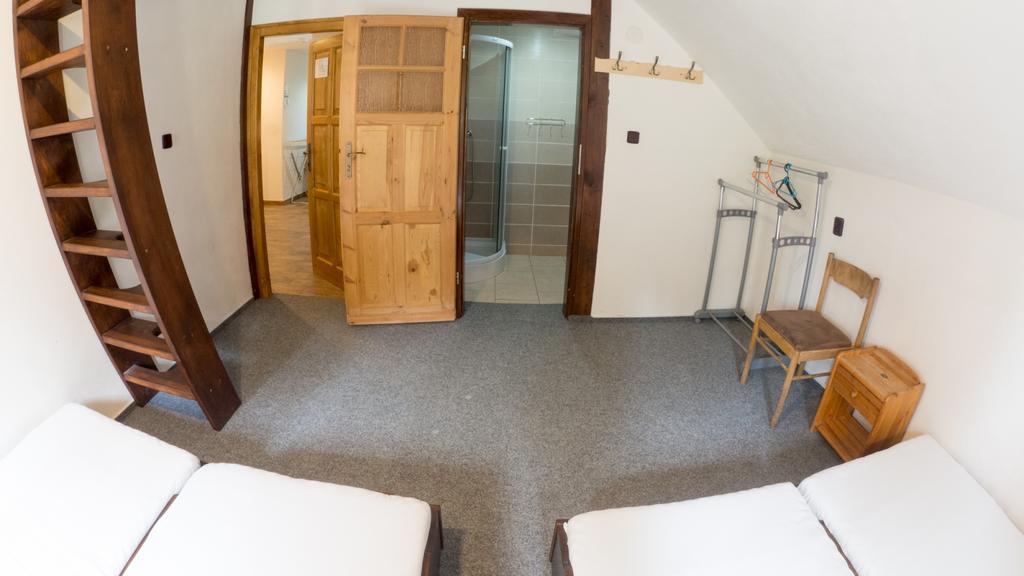 Hospudka Na Perlicku - Prdek Hotel Paseky nad Jizerou Buitenkant foto