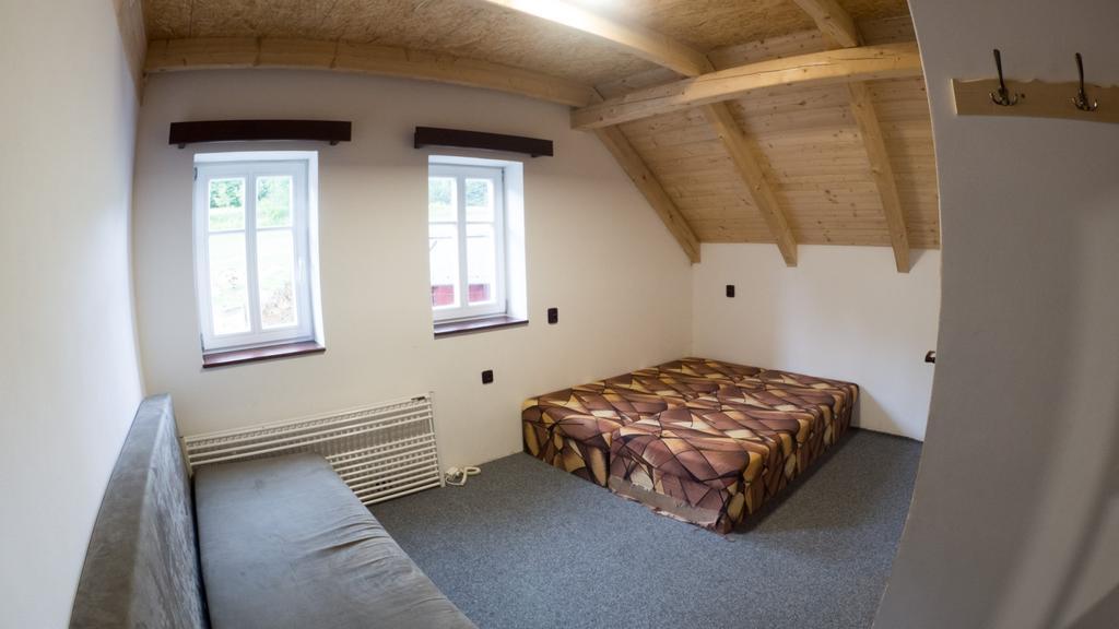 Hospudka Na Perlicku - Prdek Hotel Paseky nad Jizerou Buitenkant foto